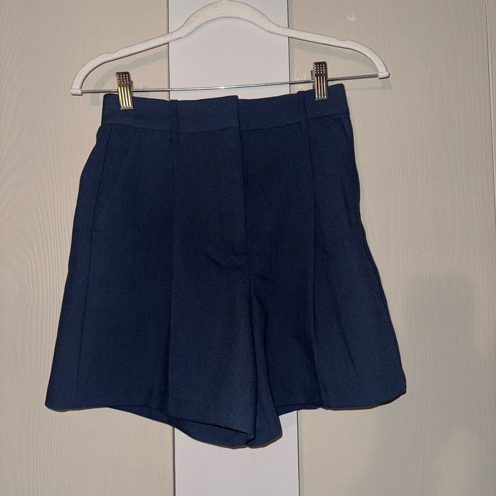 Abercrombie Navy Blue Women's Shorts. Size XS